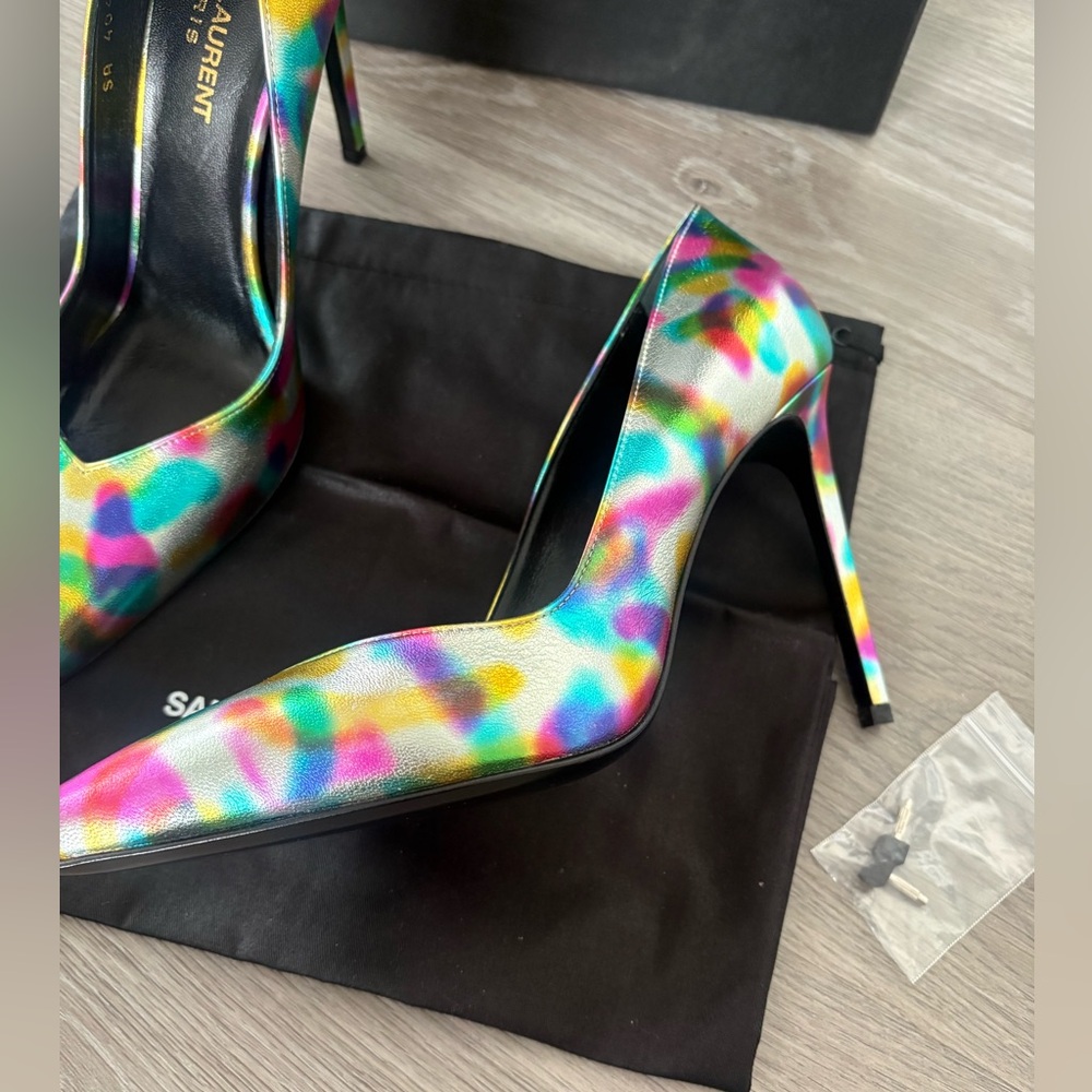 Brand New Limited Edition Saint Laurent High Heels - Picture 4 of 6